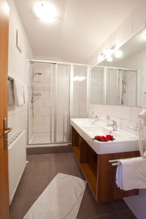 Appartements Fliana Mathon/Ισγκλ Δωμάτιο φωτογραφία
